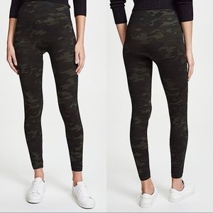 Spanx Green Camo High-Rise Seamless Leggings - XL